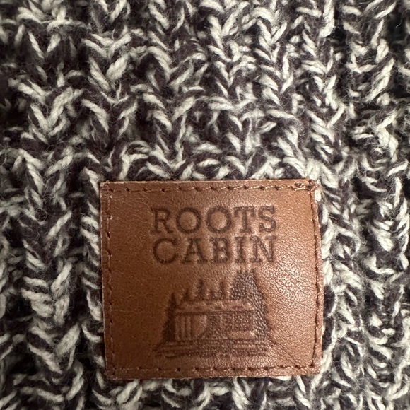 Roots Black and Cream Knit Hoodie - Picture 8 of 10